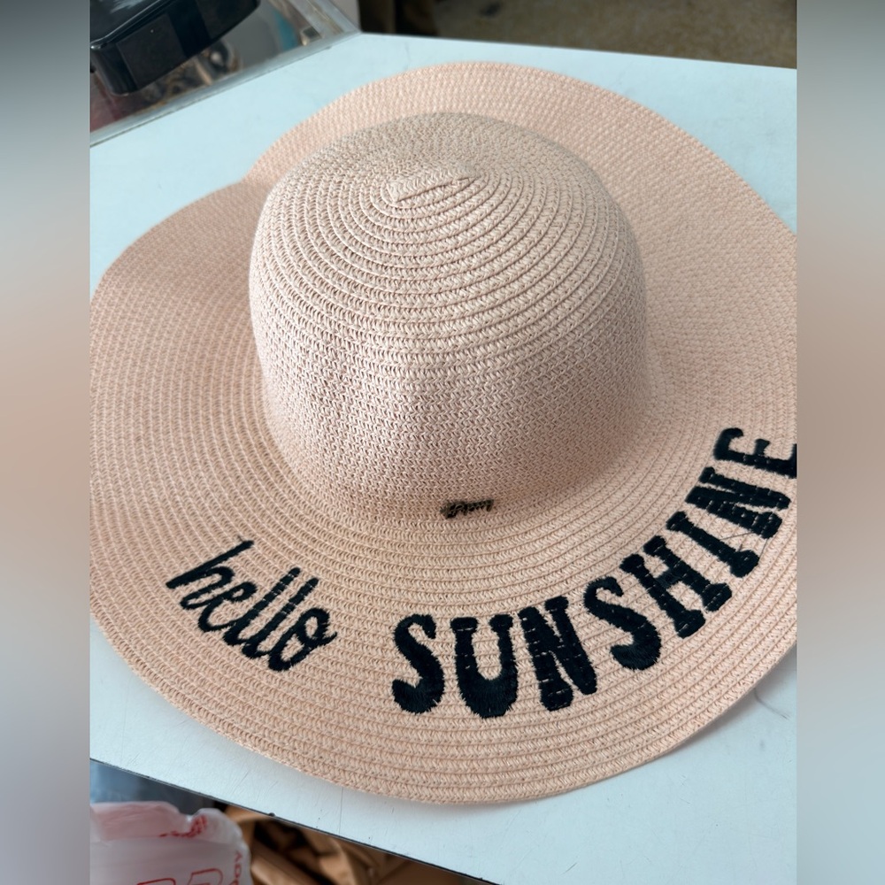 Lucky Brand Peach Wide-Brim Straw Sun Hat with Black 'hello SUNSHINE' Embroidery